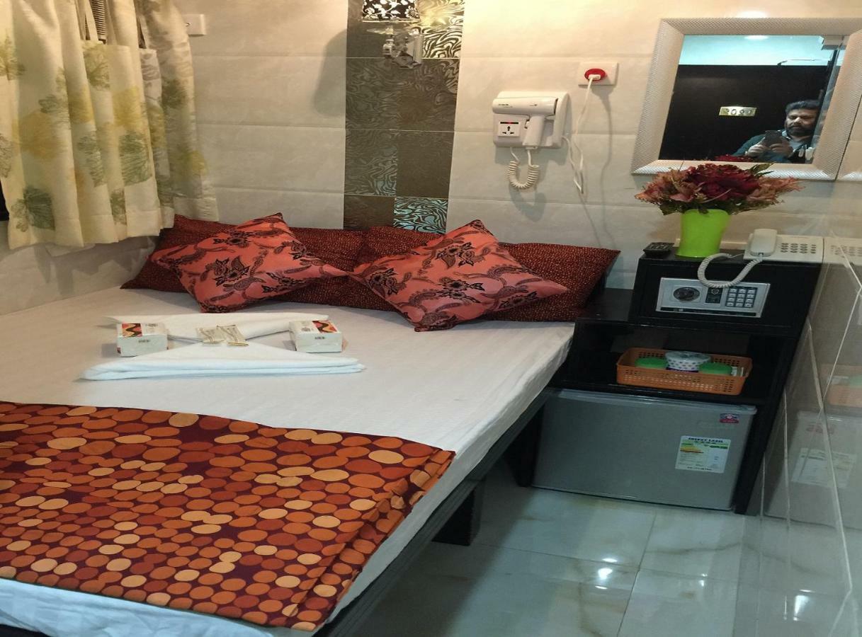 Rich Hostel ฮ่องกง ภายนอก รูปภาพ